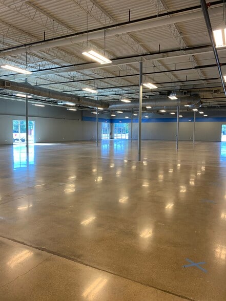 More Photos Of 3127 Lawrence Rd, Wichita Falls Freestanding For Lease