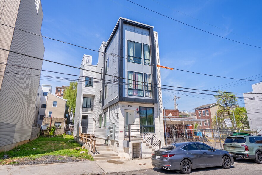 More Photos Of 1230 N Marshall St, Philadelphia Apartments For Sale