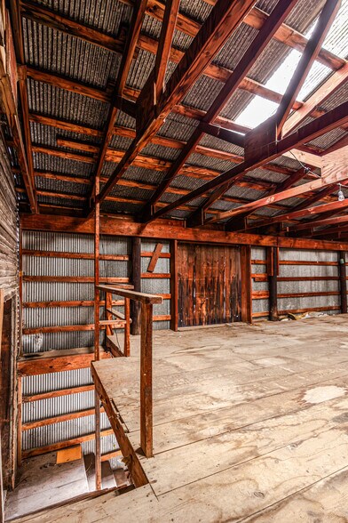 More Photos Of 357 Columbia St, Hudson Warehouse For Sale