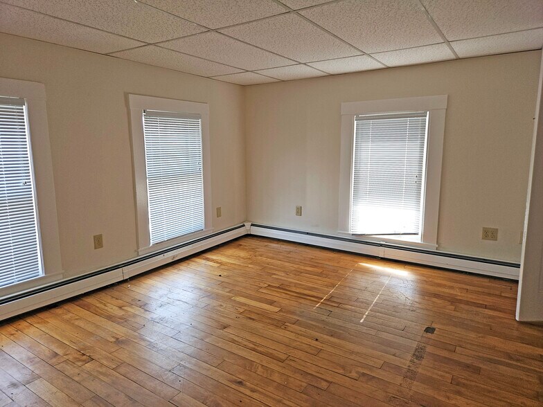 More Photos Of 18 Fifth St, Dover Office Residential For Sale