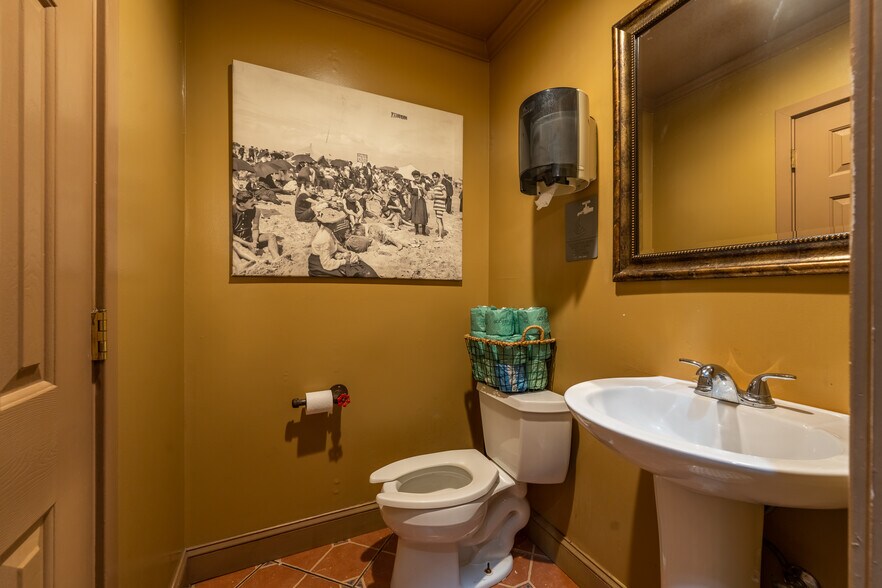 More Photos Of 424 N Main St, Souderton Restaurant For Sale