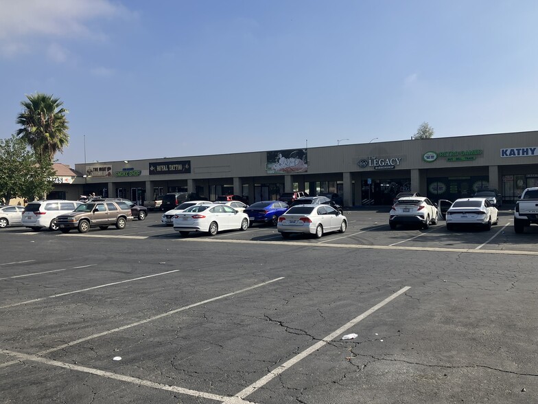 More Photos Of 333-411 Wilkerson Ave, Perris Storefront For Sale