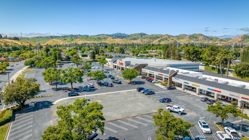 More Photos Of 3100-3190 Contra Loma Blvd, Antioch Unknown For Lease