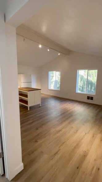 Primary Photo Of 10441 17th Ave SW, Seattle Multifamily For Sale