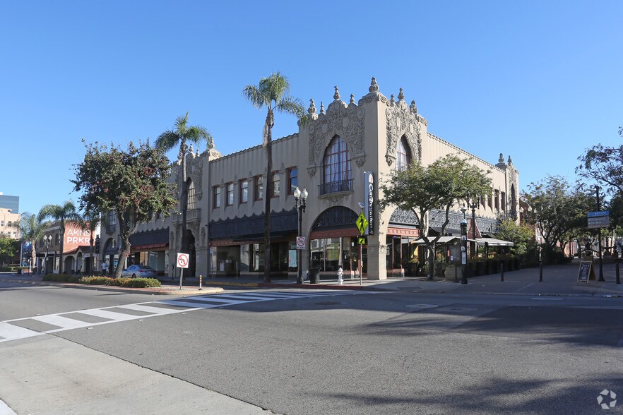 More Photos Of 201-215 N Broadway, Santa Ana Loft Creative Space For Lease