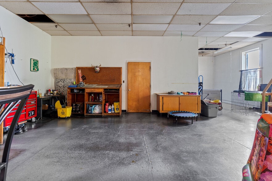 More Photos Of 109-111 Green St, Herkimer Office For Sale