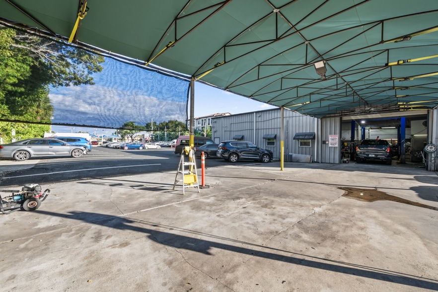 More Photos Of 4521 N Federal Hwy, Pompano Beach Auto Dealership For Sale