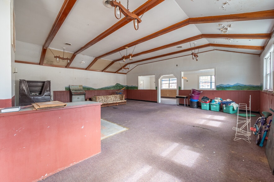 More Photos Of 2295 Jeb Stuart Hwy, Meadows Of Dan Hotel For Sale