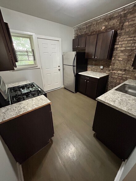 More Photos Of 11327 S King Dr, Chicago Apartments For Sale