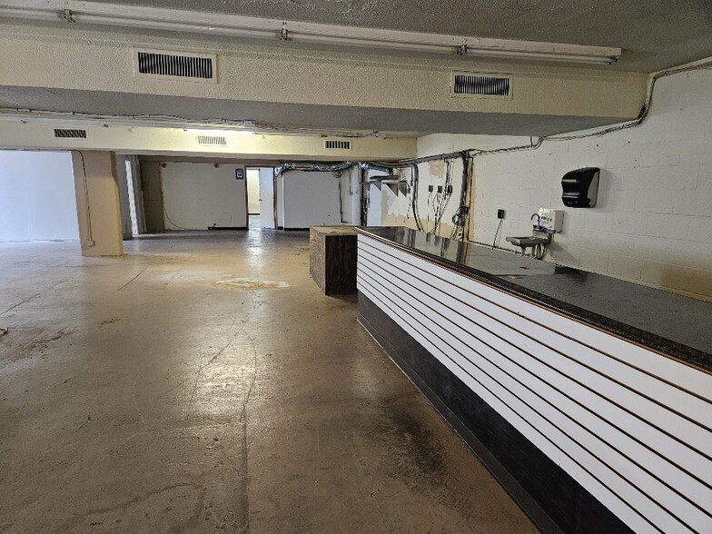 More Photos Of 4600 S Four Mile Run Dr, Arlington Apartments For Sale