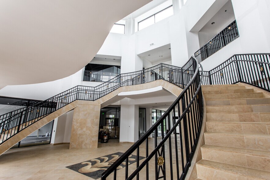 More Photos Of 4150 Old Milton Pky, Alpharetta Unknown For Lease