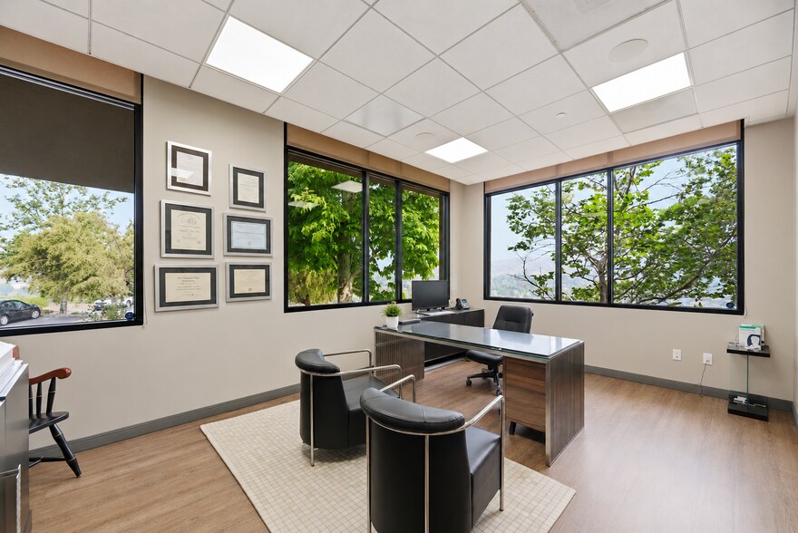 More Photos Of 30300 Agoura Rd, Agoura Hills Office For Sale