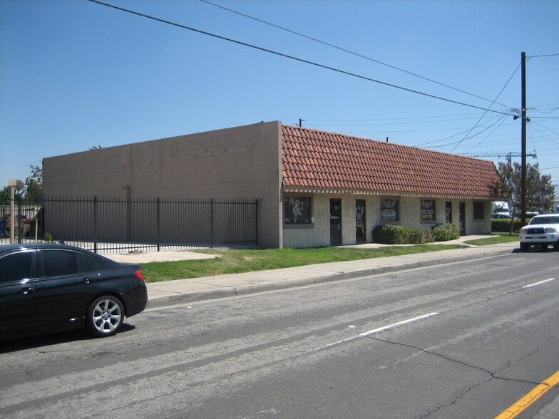 More Photos Of 445-475 S Arrowhead Ave, San Bernardino Research And Development For Lease