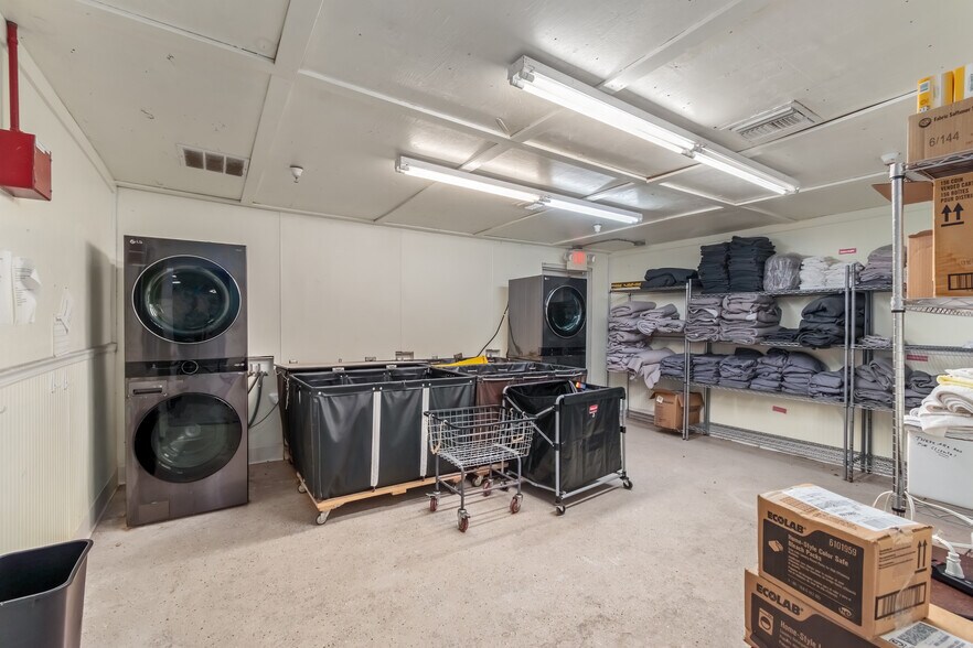 More Photos Of 15530 W Highway 326, Morriston Healthcare For Sale