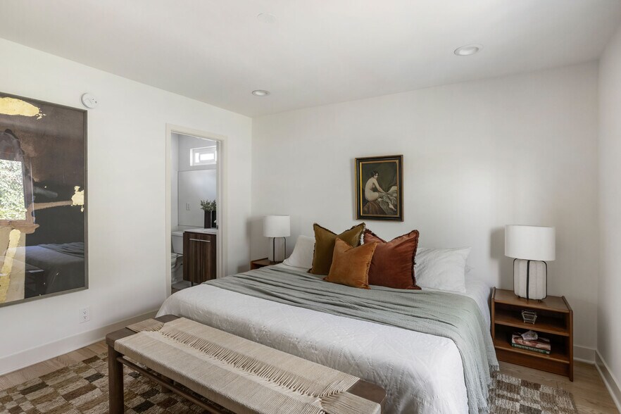 More Photos Of 2352 Forney St, Los Angeles Multifamily For Sale