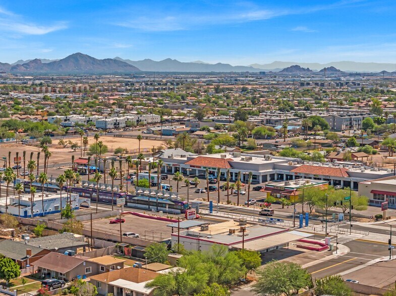 More Photos Of 5217-5233 S Central Ave, Phoenix General Retail For Lease