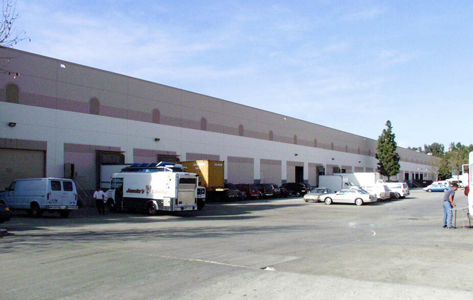 More Photos Of 2301-2329 E Pacifica Pl, Rancho Dominguez Unknown For Lease