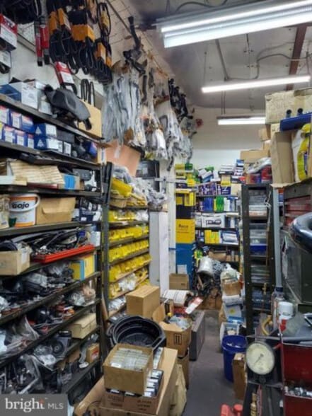 More Photos Of 120 E Market St, Hallam Auto Repair For Sale