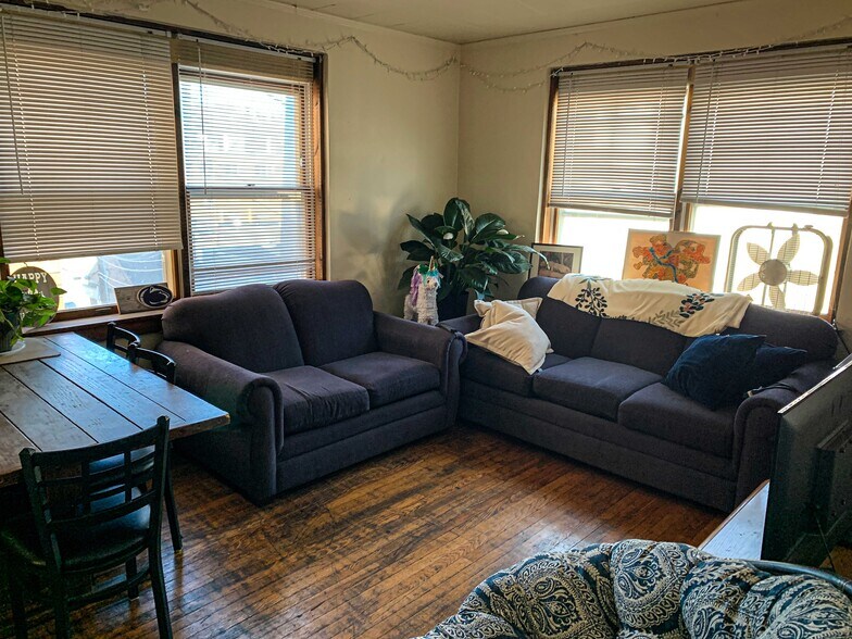 More Photos Of 123-127 W Beaver Ave, State College Storefront Retail Residential For Sale