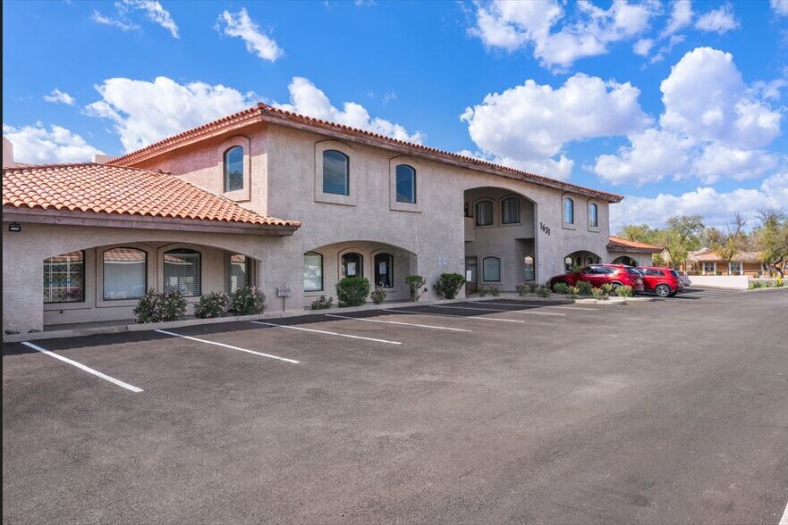 More Photos Of 1631 E Guadalupe Rd, Tempe Office For Sale