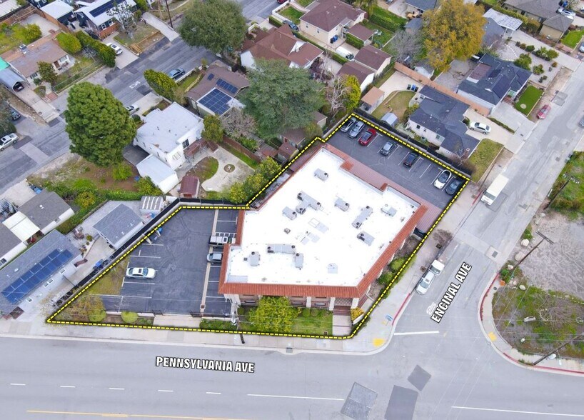 More Photos Of 4250 Pennsylvania Ave, La Crescenta Medical For Sale