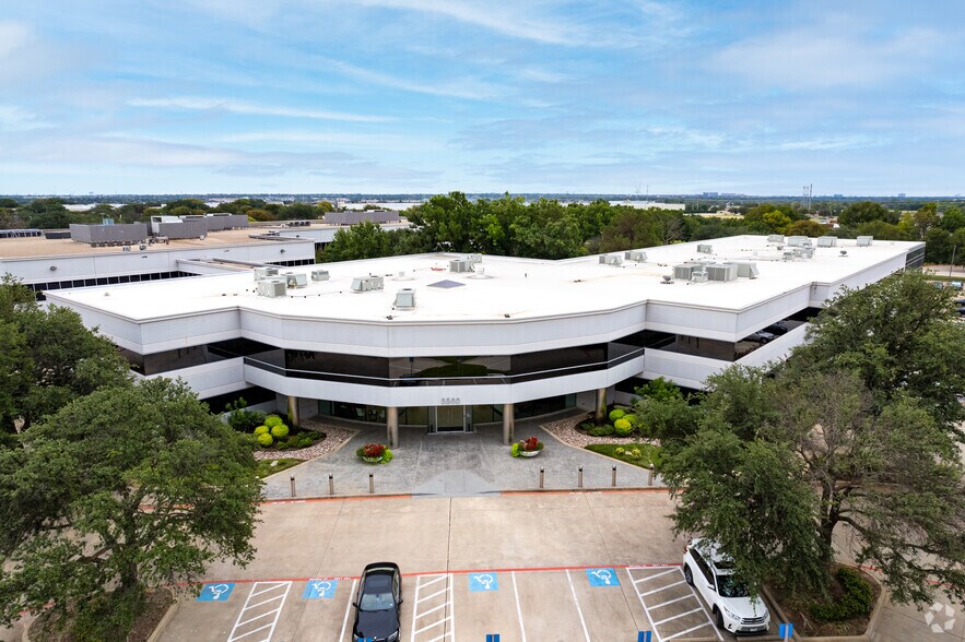 More Photos Of 5560 Tennyson Pky, Plano Office For Sale