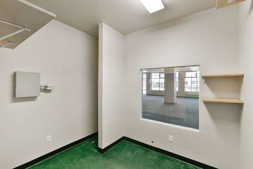 More Photos Of 4801 Geary Blvd, San Francisco Apartments For Lease