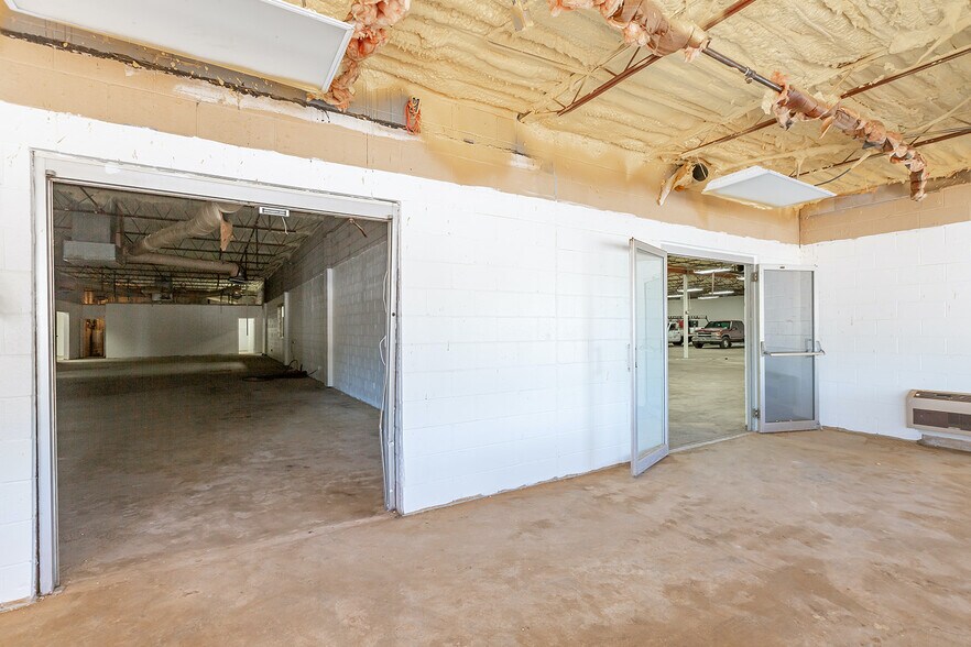 More Photos Of 8713 E Main, Midwest City Light Distribution For Sale