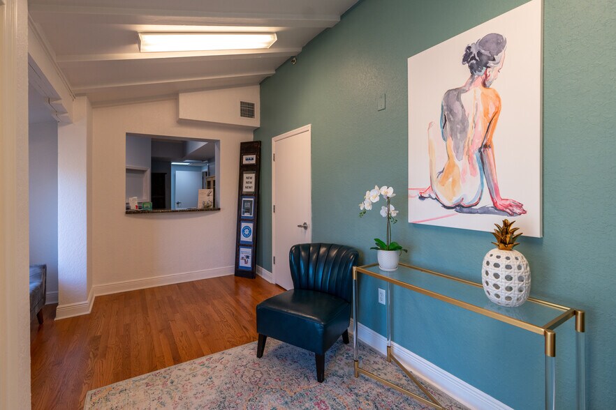 More Photos Of 1515 22nd Ave N, Saint Petersburg Medical For Lease