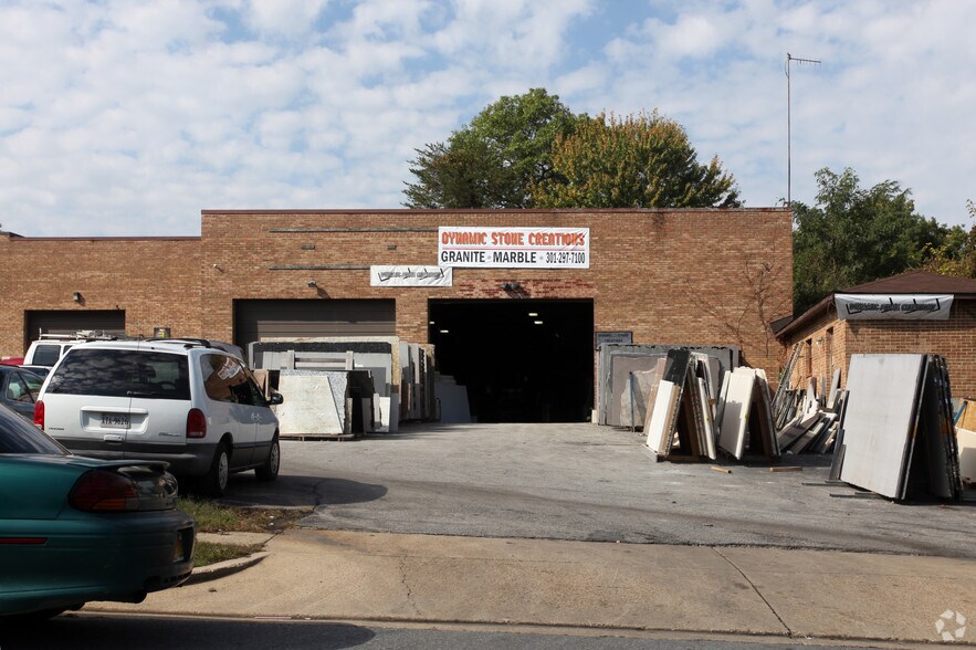 58085812 Kirby Rd, Clinton, MD 20735 For Lease