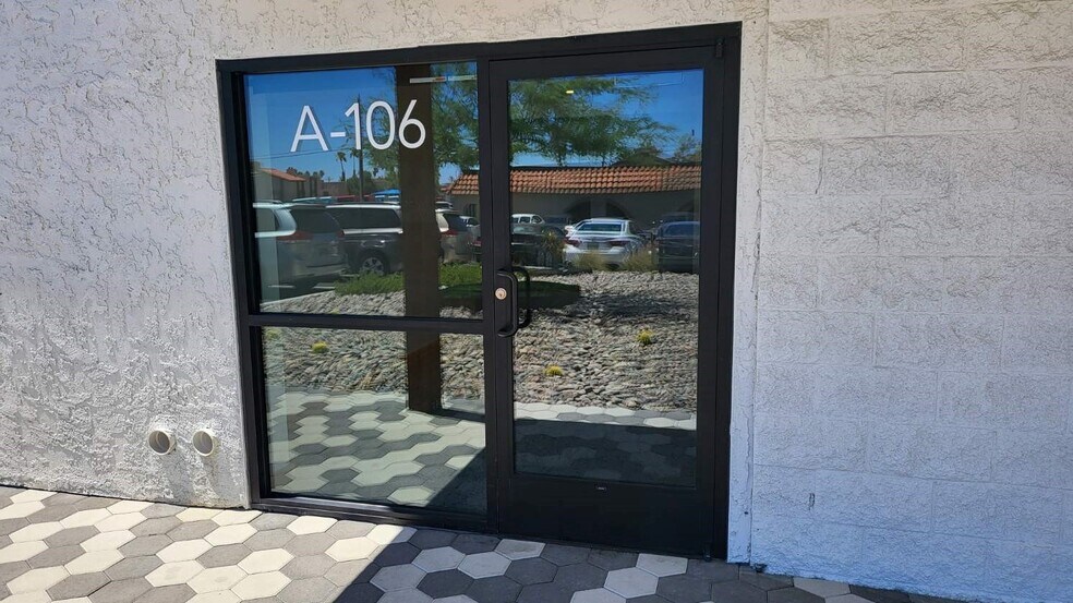 More Photos Of 5030 Paradise Rd, Las Vegas Unknown For Lease