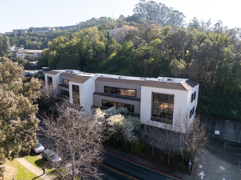 More Photos Of 24 Professional Center Pky, San Rafael Medical For Sale