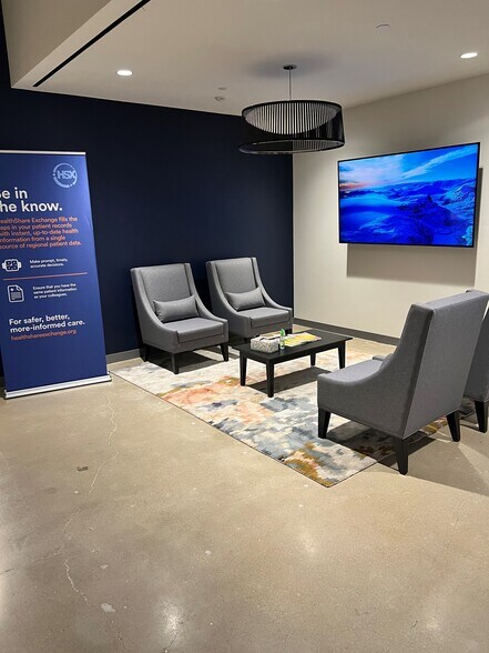 More Photos Of 190 N Independence Mall W, Philadelphia Office For Lease