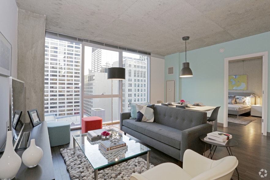 More Photos Of 215 W Lake St, Chicago Apartments For Lease