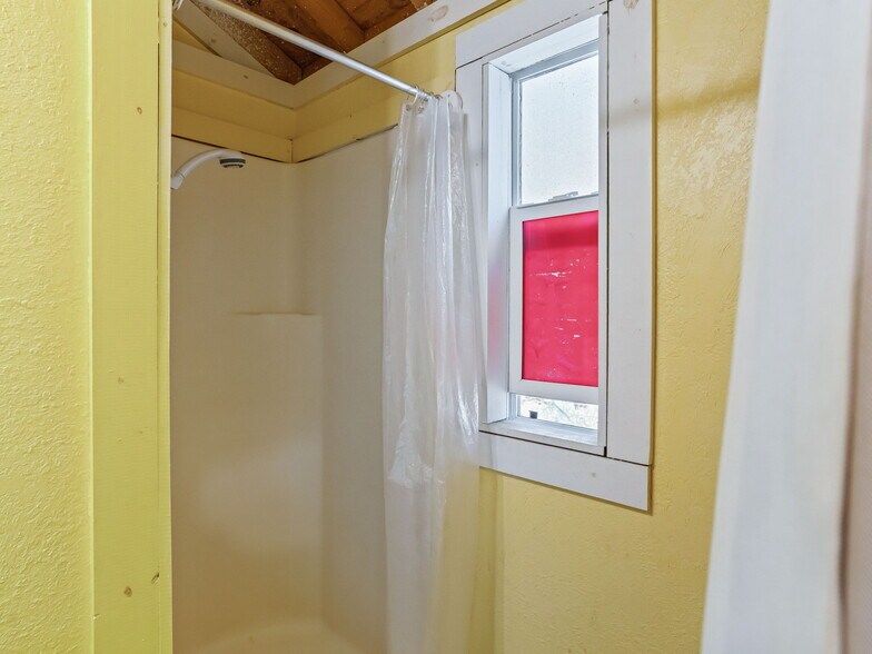 More Photos Of 15260 NE 152nd Pl, Fort Mc Coy Trailer Camper Park For Sale