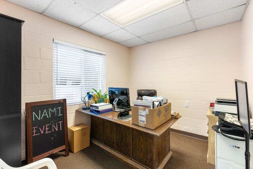 More Photos Of 564 S Dora St, Ukiah Medical For Sale