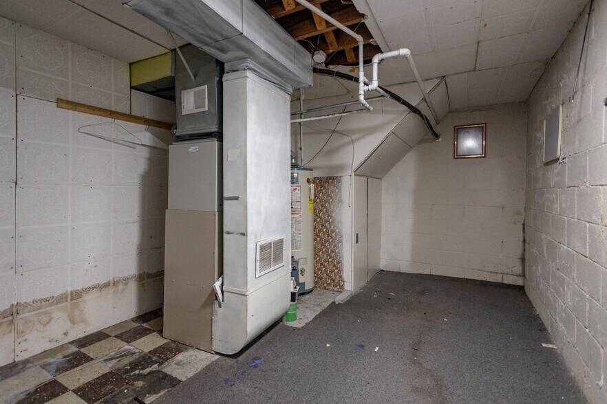More Photos Of 14873 Collinson St, Eastpointe Religious Facility For Sale
