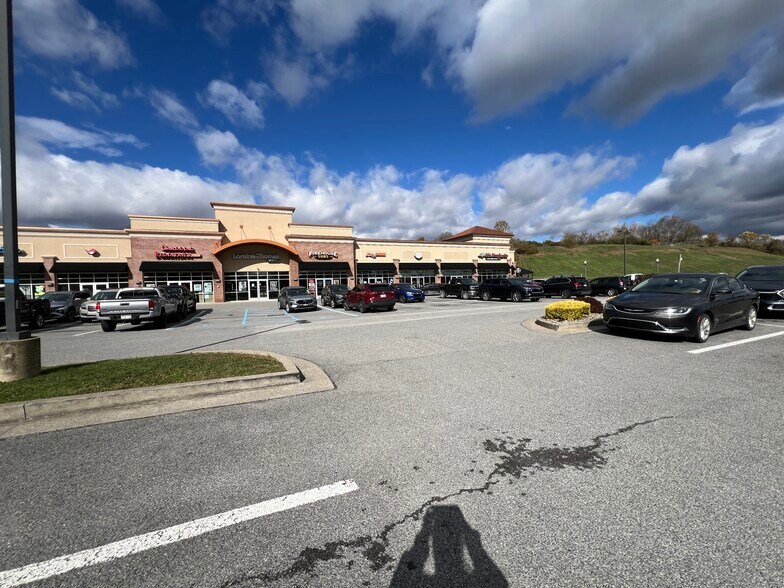 More Photos Of 139 Conference Center Way, Bridgeport General Retail For Lease