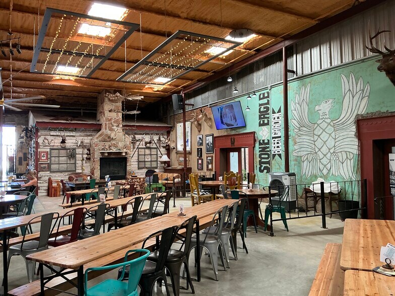 More Photos Of , Comanche General Retail For Sale