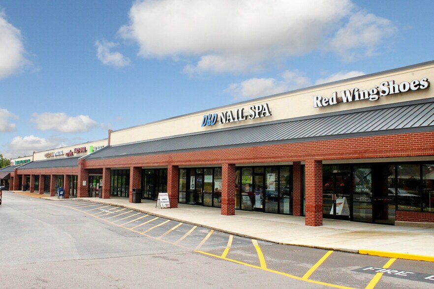 More Photos Of 419-463 Sam Ridley Pky W, Smyrna Unknown For Lease