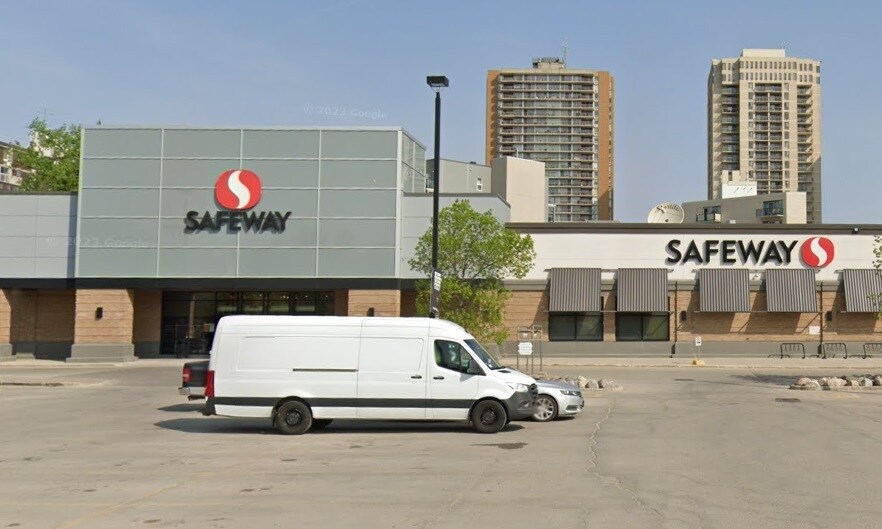499 River Av, Winnipeg, MB R3L 0C9 Retail For Lease