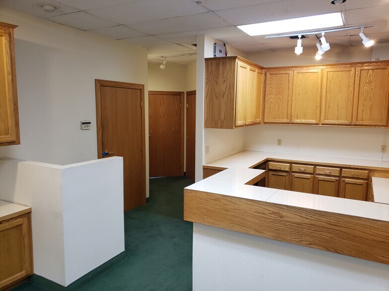 More Photos Of 222 E Olive Ave, Redlands Loft Creative Space For Lease