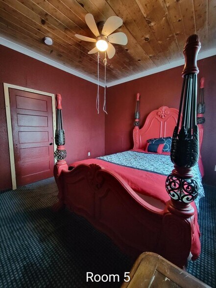 More Photos Of 3882 Washington Ave, Le Grand Apartments For Sale