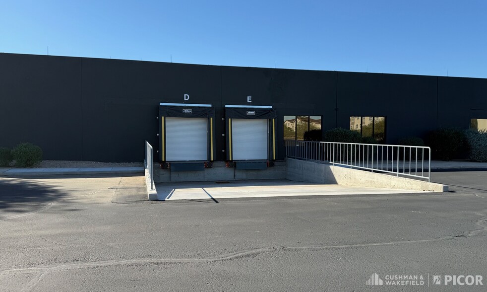 More Photos Of 2701-2731 E Elvira Rd, Tucson Research And Development For Lease