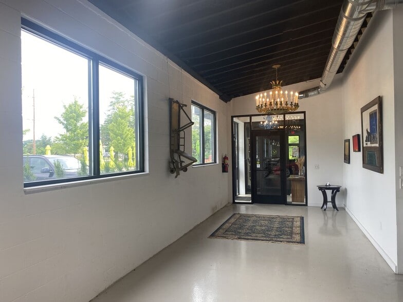 More Photos Of 8080 Grand St, Dexter Auto Repair For Sale