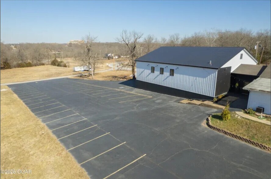 More Photos Of 5734 S Main St, Joplin Lodge Meeting Hall For Lease