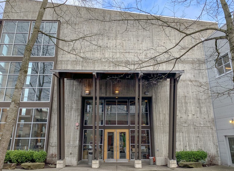 More Photos Of 7500 166th Ave NE, Redmond Office For Lease