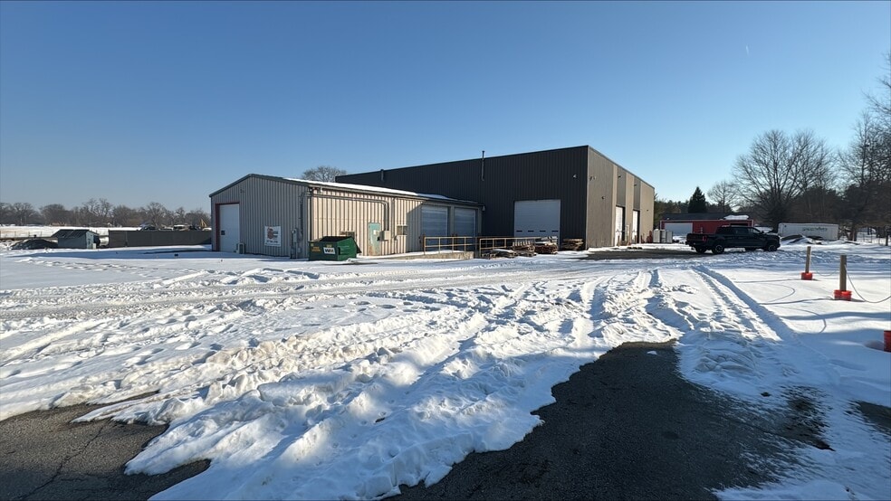 Primary Photo Of 23044 N State Road 37, Noblesville Manufacturing For Sale