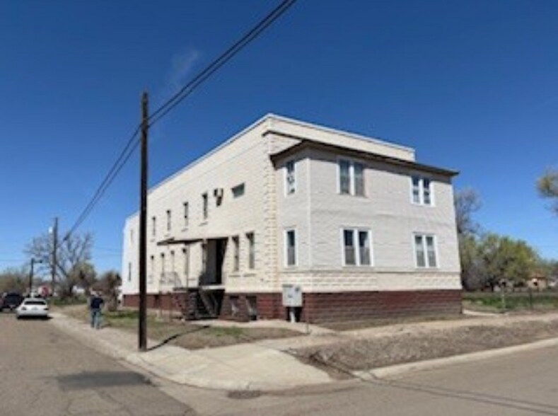More Photos Of 701 N Montana Ave, Miles City Apartments For Sale