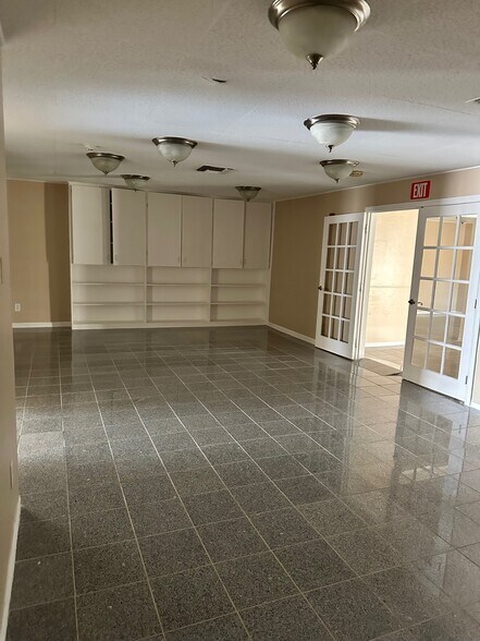 More Photos Of 3639 Glenn Lakes Ln, Missouri City Office For Lease